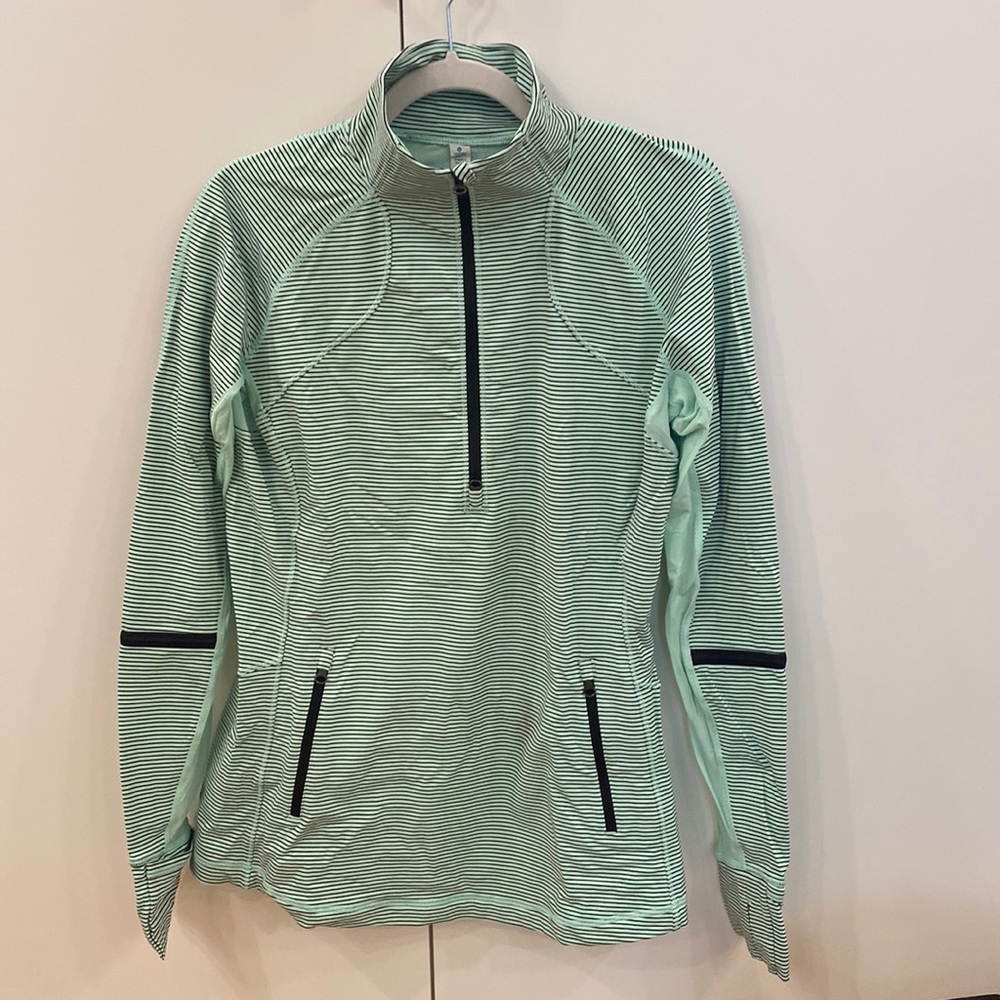 Mint green run base layer